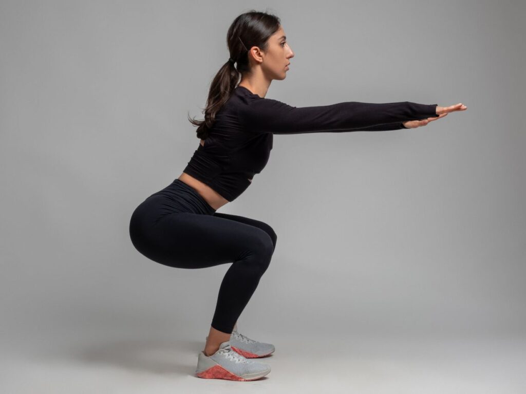 Uno de los mejores ejercicios para complementar natación, es la sentadilla