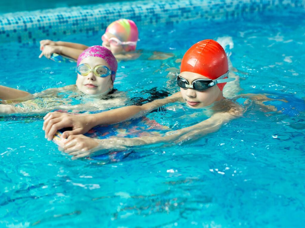 Entrenamiento de natación para mejorar varios aspectos