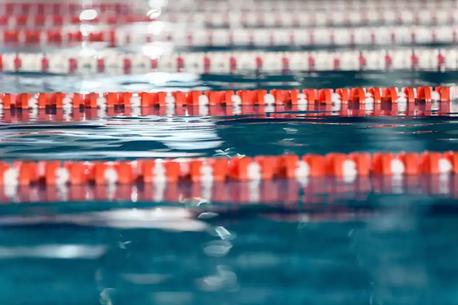 Carril de natación: Un espacio esencial para entrenar